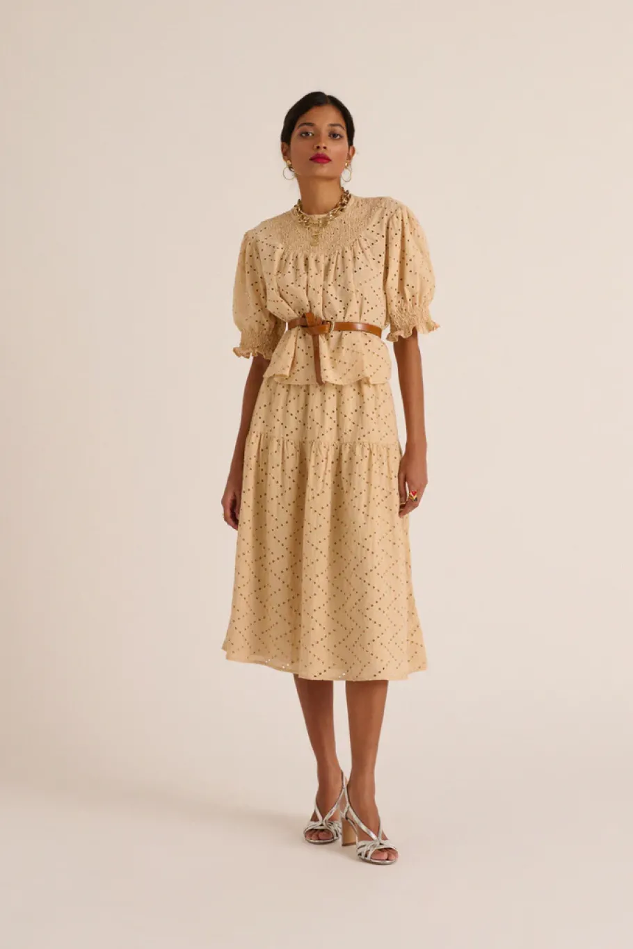 Chemises Et Blouses|Balzac Blouse Amicie Broderie Anglaise Beige