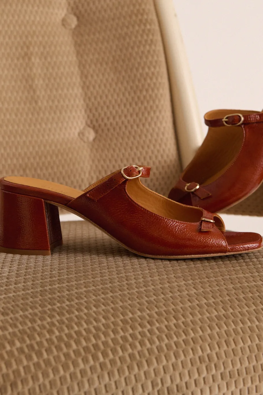 Babies, Sandales Et Escarpins|Balzac Mules Joane Vernis Froisse Cognac